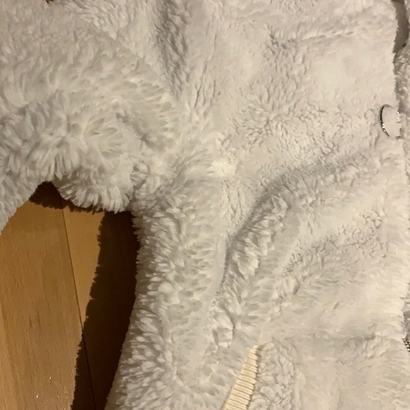 Girl’s Urban Planet/Kids Fluffy White Zip-Up hoodie - size L (14/16) - Picture 9 of 15